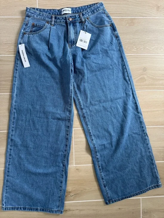 Princess Polly Mid-Rise Straight Leg Jeans — Blue Denim - Picture 3 of 5